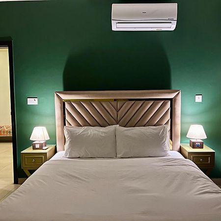 Serenity Corner 4 Bhk Islamabad Buitenkant foto