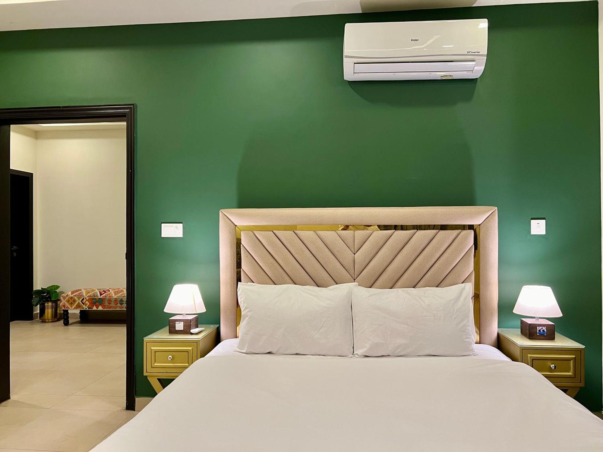 Serenity Corner 4 Bhk Islamabad Buitenkant foto