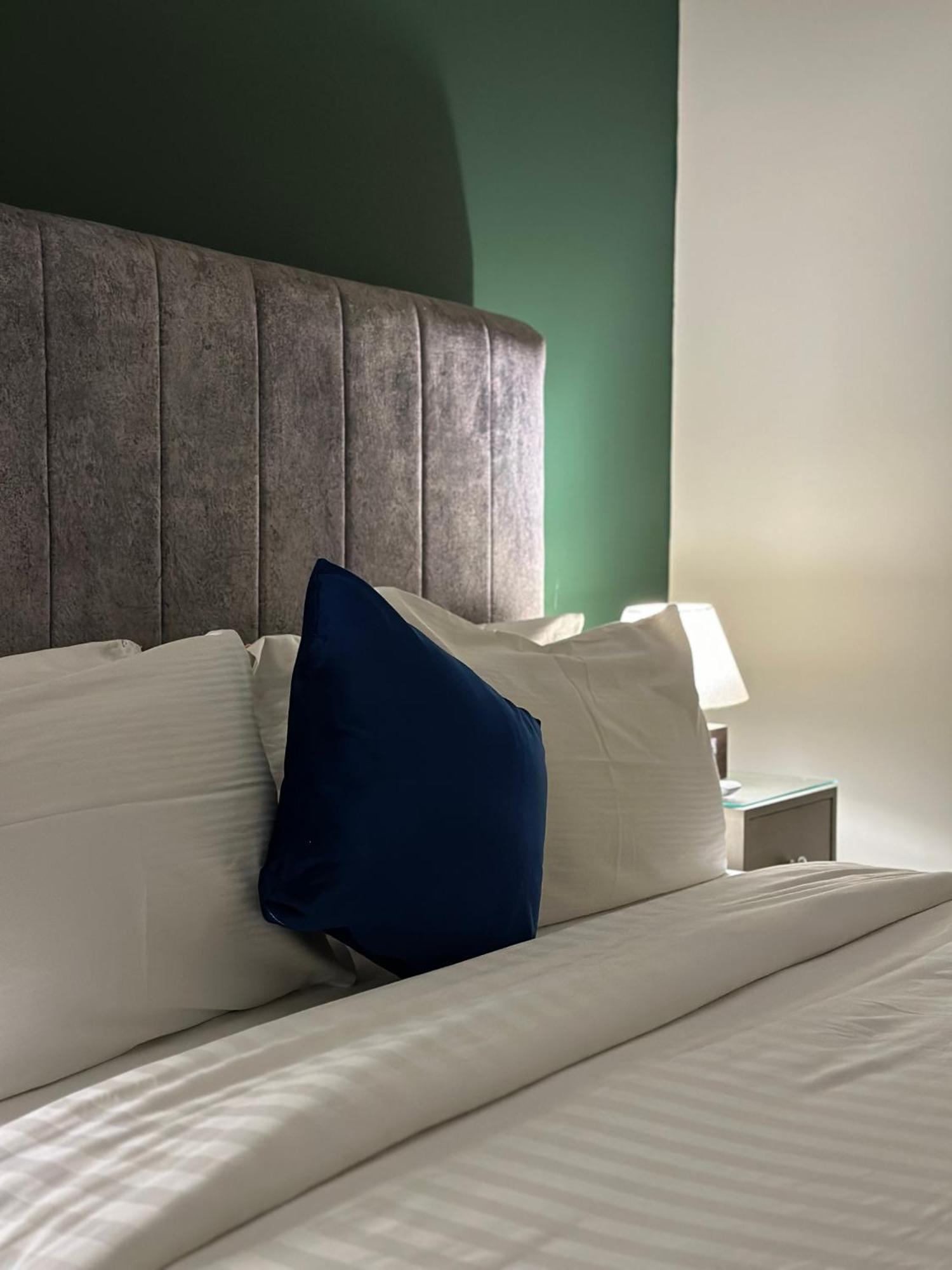 Serenity Corner 4 Bhk Islamabad Buitenkant foto
